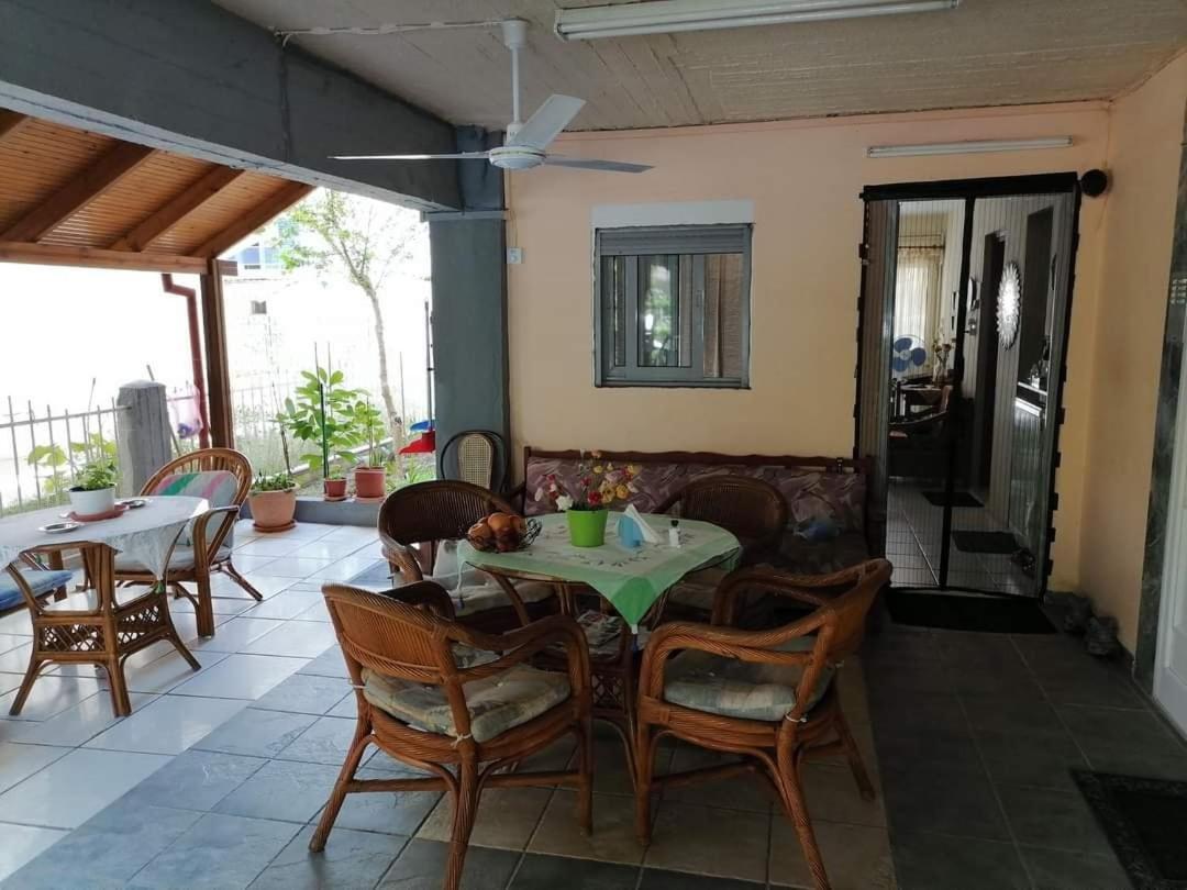 Apartments Haris Olympiakí Aktí Luaran gambar